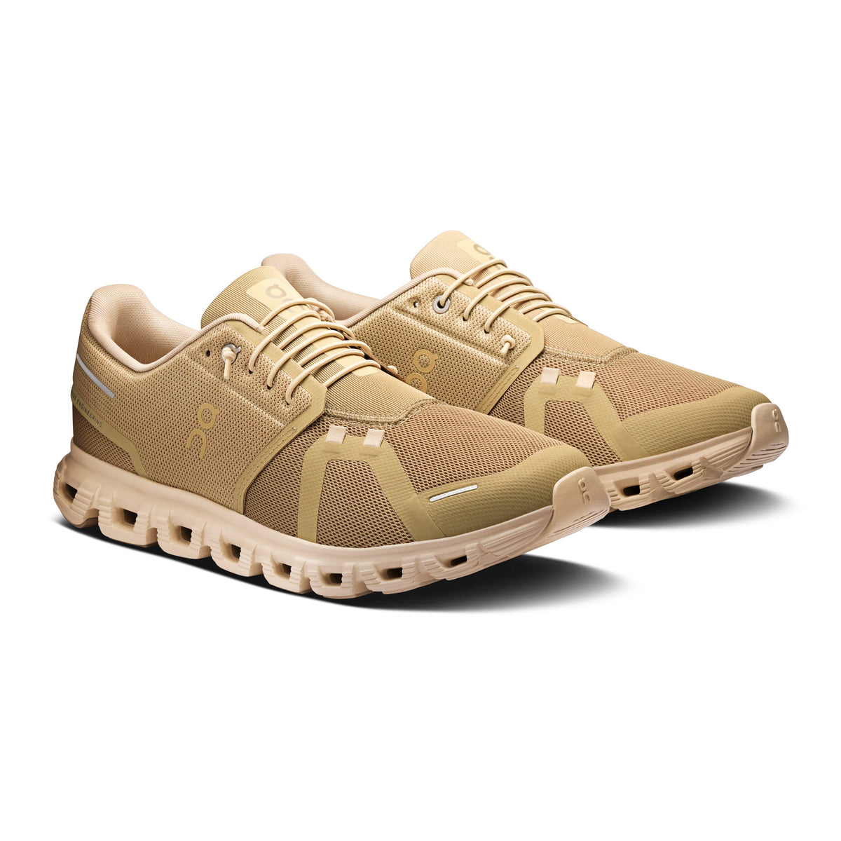 On - Homme Cloud 6